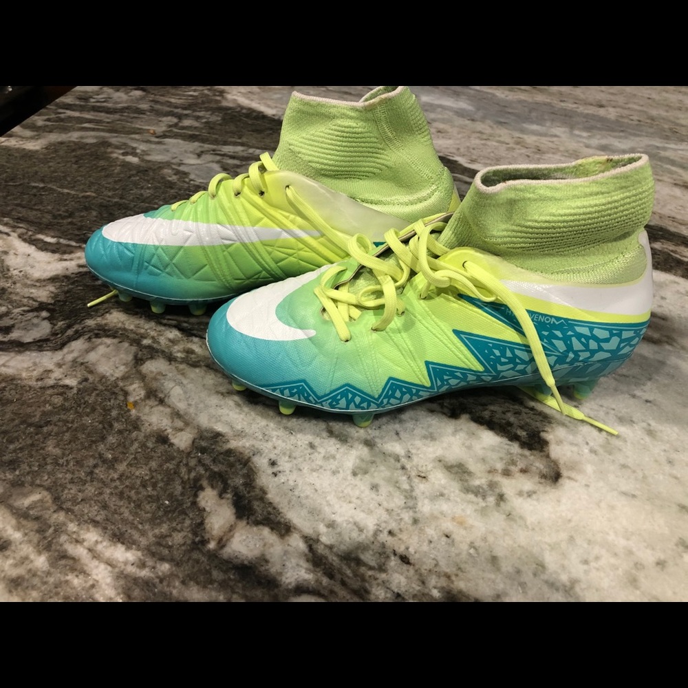 Nike Hyper venom cleats